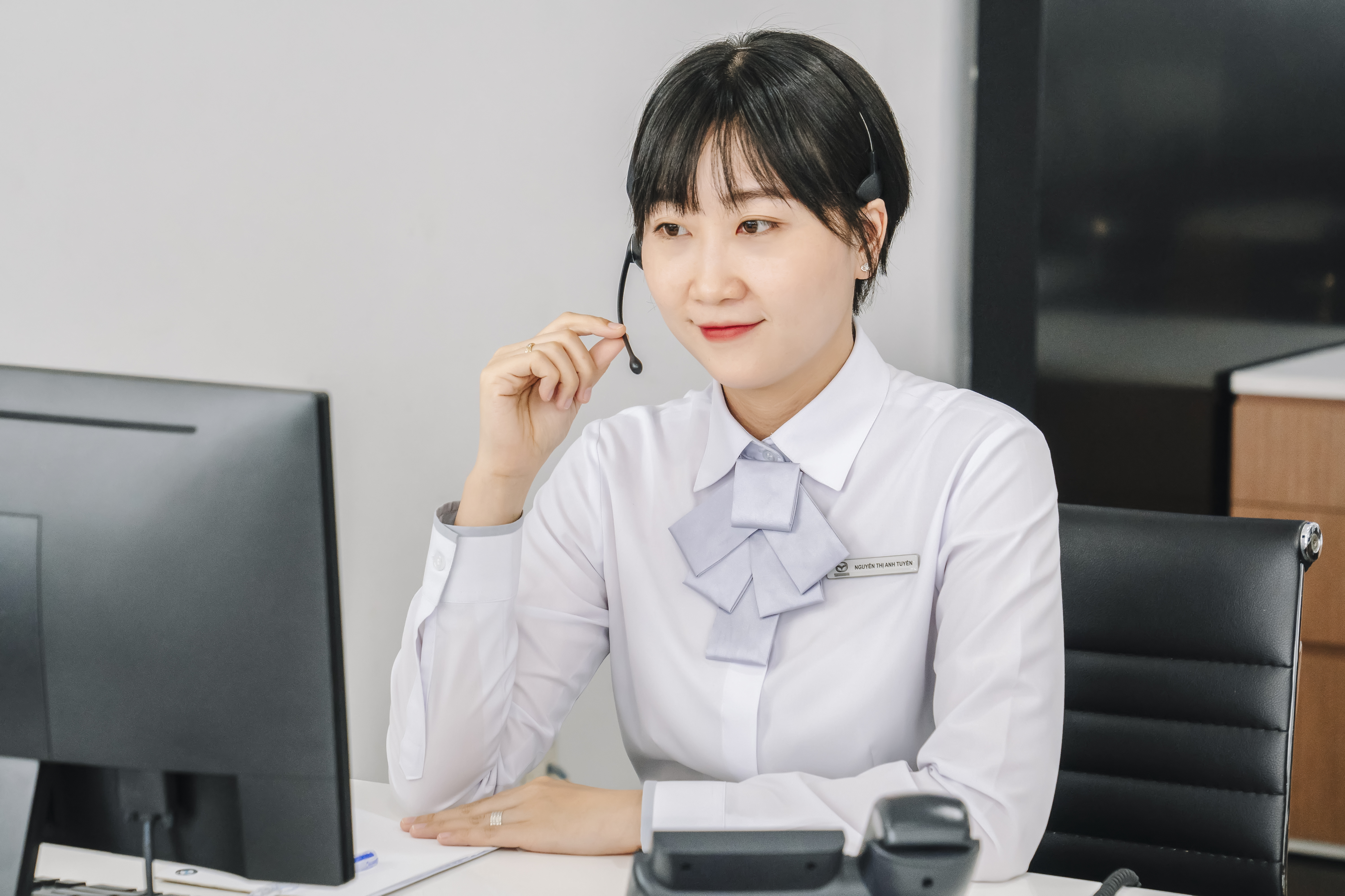 Hinh Dat Hen Dich Vu (3)